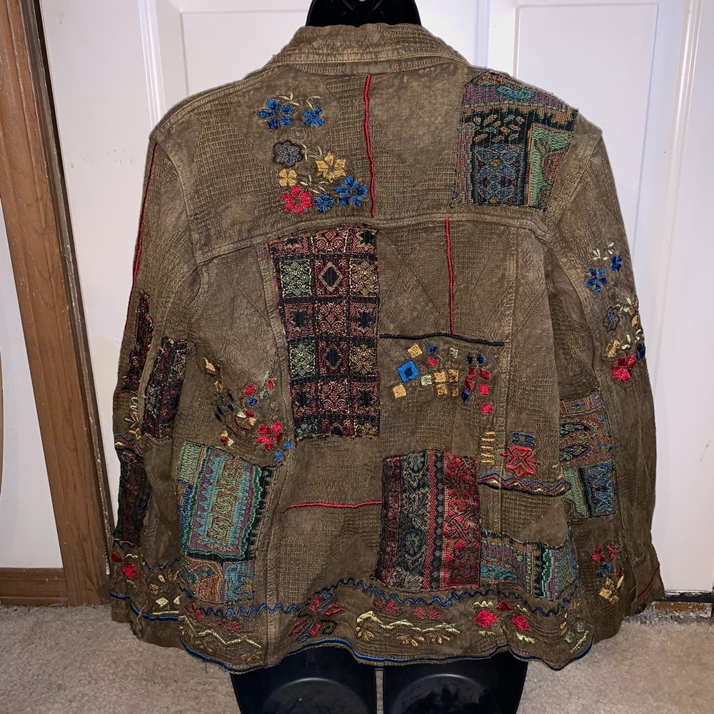 *SOLD* Chicos Patchwork Button Up Collared Jacket - Picture 3 of 5